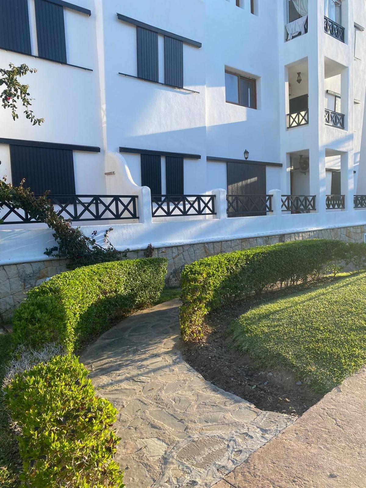 Appartement En Residence Lilacs Garden Avec Clim Et Wifi Cabo Negro Dış mekan fotoğraf